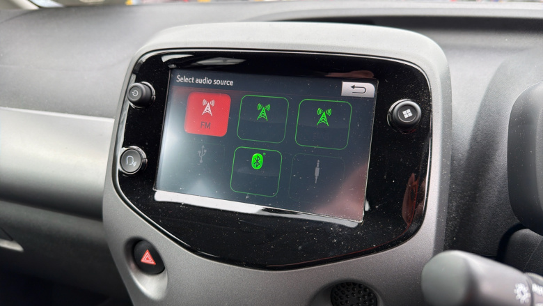 Toyota Aygo 1.0 VVT-i X-Trend 5dr x-shift Petrol Hatchback